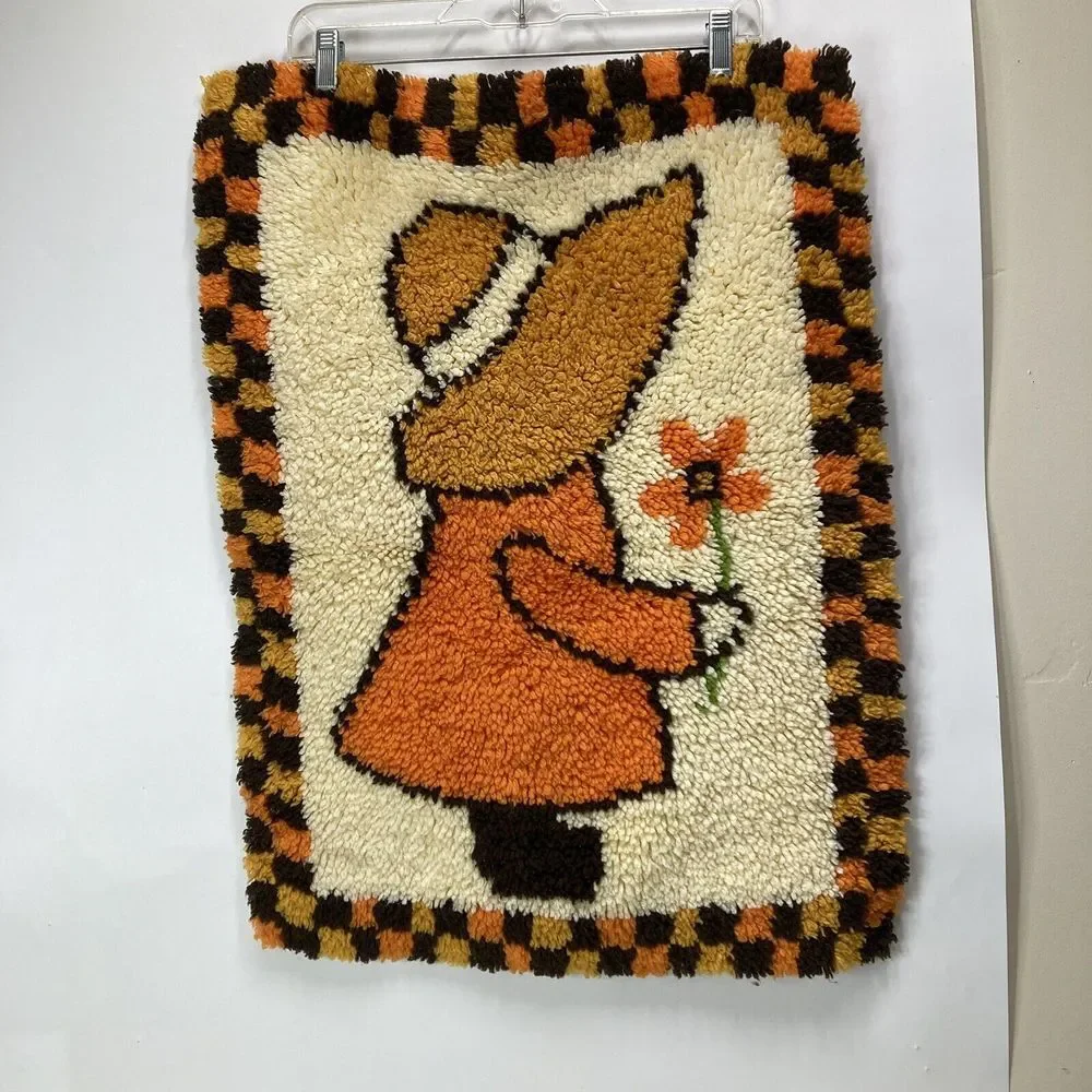 Vtg 1970's  Flower Girl Holly Hobbie‎ Rug 19.5 x 26.5 MCM Decor Orange Brown